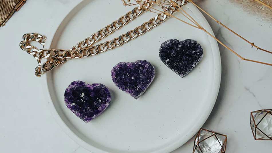 Amethyst crystal hearts